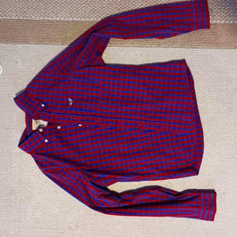 Hollister button down - Picture 2 of 5